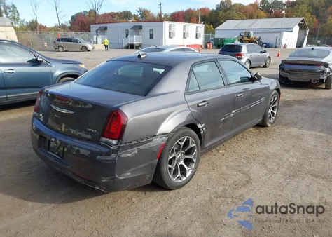 2018 Chrysler 300 300S z USA, uszkodzony, nr VIN 2C3CCABG9JH274741